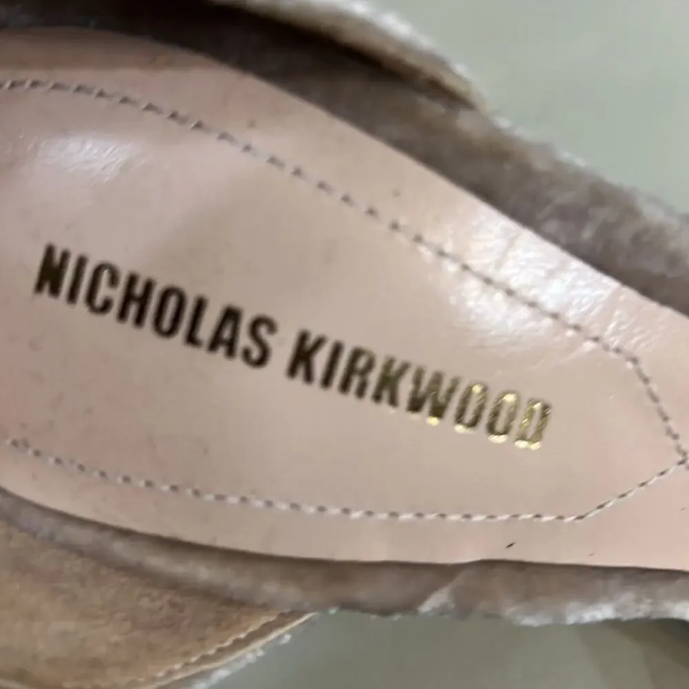 NICHOLAS KIRKWOOD NWOT MIRA PEARL VELVET SANDALS SIZE‎ 39 1/2